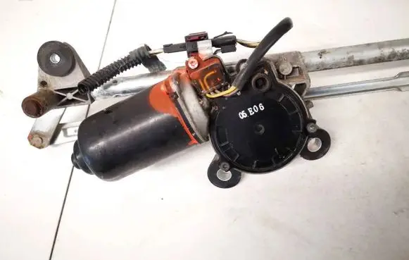 Opel Signum Wiper motor