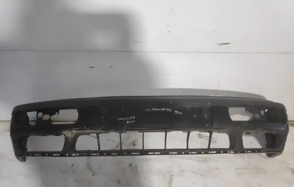 Volkswagen Golf III Front bumper 1H6807217