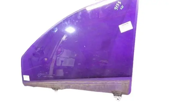 Toyota Yaris Verso Front door window glass four-door