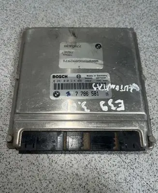 BMW 5 E39 Engine control unit/module 7786581 28RTE684 74410290