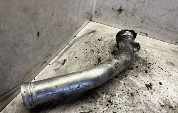 Chrysler 300 - 300C Air intake hose/pipe A6420980707
