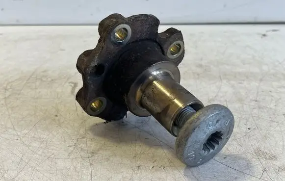 Audi Q2 - Stub axle