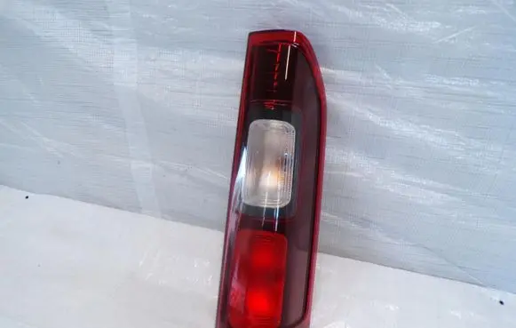 Opel Vivaro Rear/tail lights 265504656R
