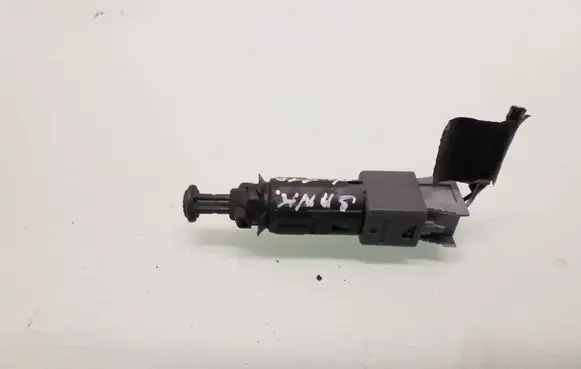 Clutch pedal sensor