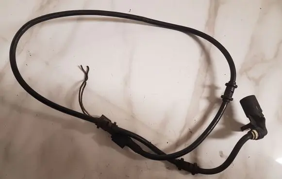 Mercedes-Benz ML W163 ABS brake wheel speed sensor A1635400717