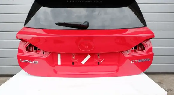 Lexus CT 200H Tailgate/trunk/boot lid