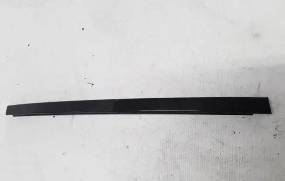 BMW 3 F30 F35 F31 Rear door windshield rail 51357258302