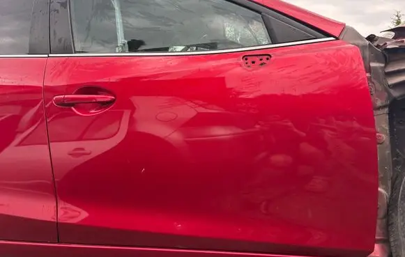Mazda 3 III Front door