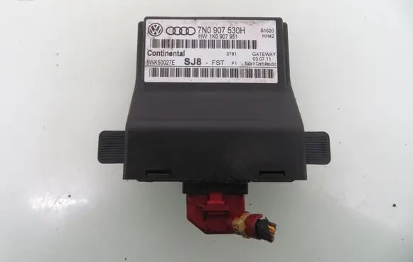Volkswagen Golf VI Gateway control module 1K0907951 7N0907530H 5WK50027E