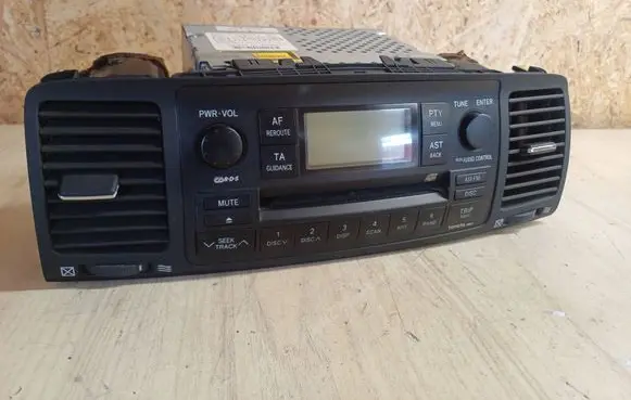 Toyota Corolla E120 E130 Radio/CD/DVD/GPS head unit 8612002380 CQTS7471LC W58814