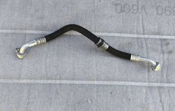 Volvo S90, V90 Air conditioning (A/C) pipe/hose 31497424