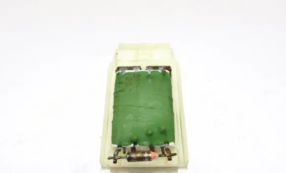 Ford Mondeo Mk III Heater blower fan relay XS4H18B647AA