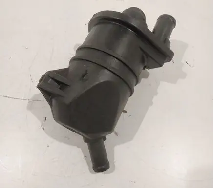Breather/breather pipe/hose