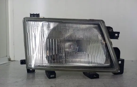 Subaru Forester SF Headlight/headlamp 1551R
