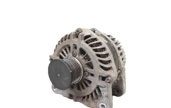 Renault Master III Generator/alternator 231008137R A003TX0481