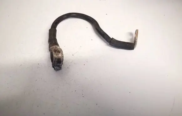 Audi A4 S4 B6 8E 8H Positive cable (battery) 