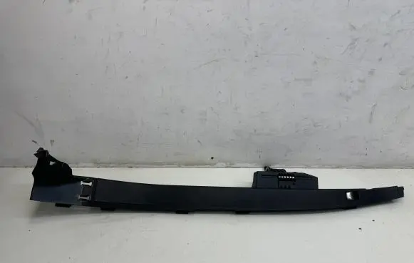 Mercedes-Benz E W213 Other sill/pillar trim element A2136905500