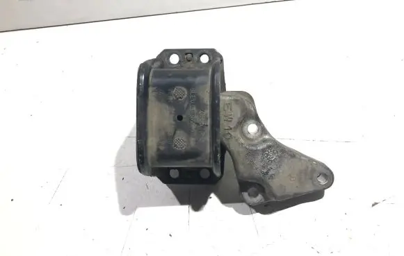 Citroen C4 Grand Picasso Engine mount bracket 9637639480