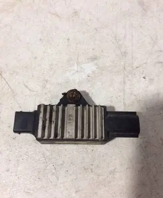 Chrysler Neon II Coolant fan relay 4993003111
