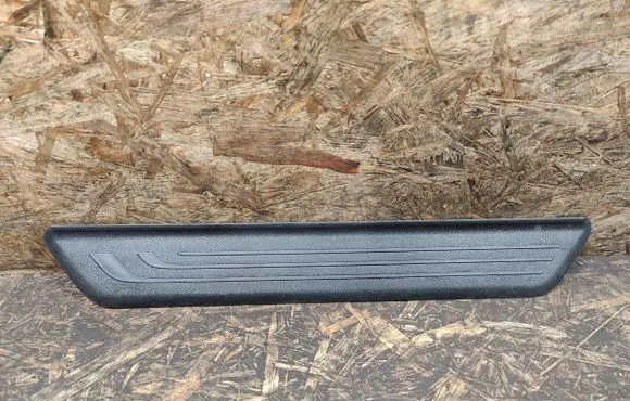 Hyundai i40 Front sill trim cover 858733Z000