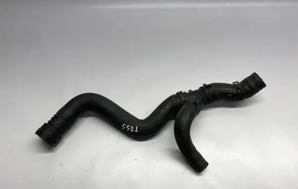 Volkswagen Golf V Engine coolant pipe/hose 06F122101A 1K0121087H