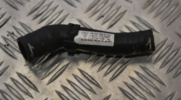 Porsche Macan (95B) Engine coolant pipe/hose 95B819362F