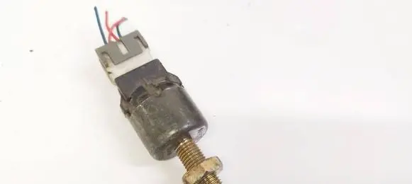 Mitsubishi Space Star Brake pedal sensor switch 