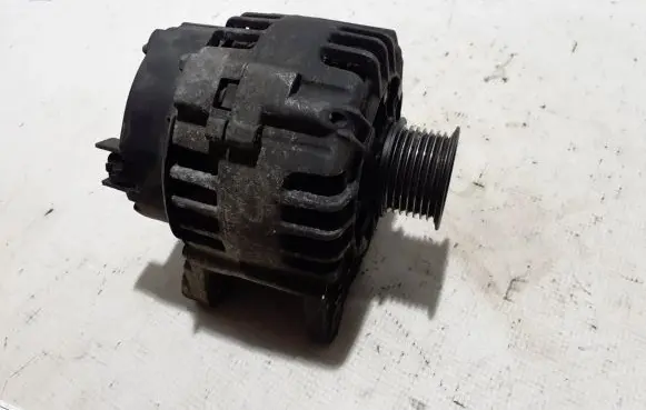 Renault Scenic II - Grand scenic II Generator/alternator 8200290217