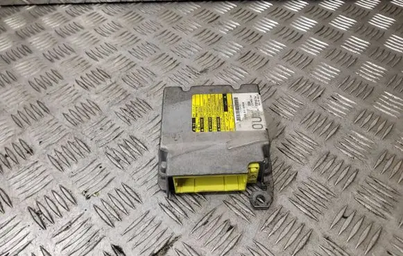 Toyota Yaris Airbag control unit/module 891700D210