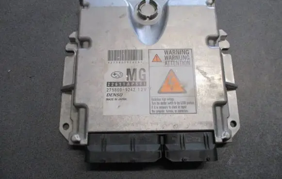 Subaru Outback Engine control unit/module 22611AP591 2758009242