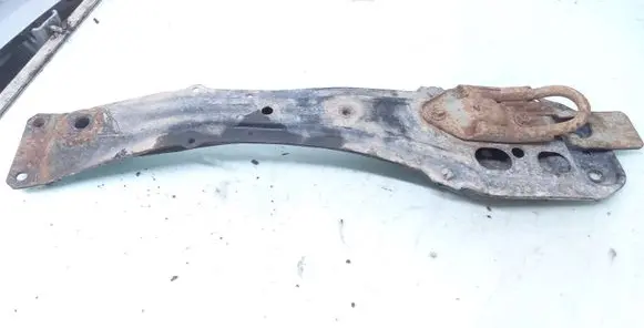 Toyota Corolla E120 E130 Engine mounting bracket