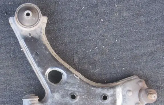 Opel Corsa D Front lower control arm/wishbone