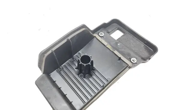 Volvo S90, V90 Battery box tray cover/lid 31479622