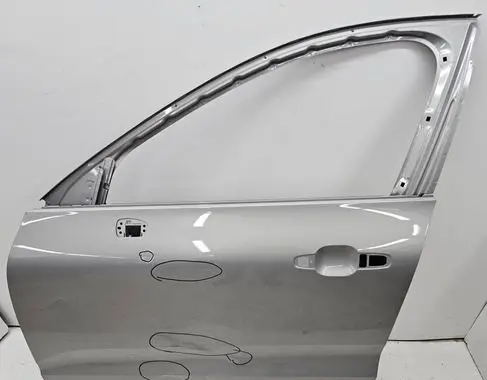Volvo XC60 Front door