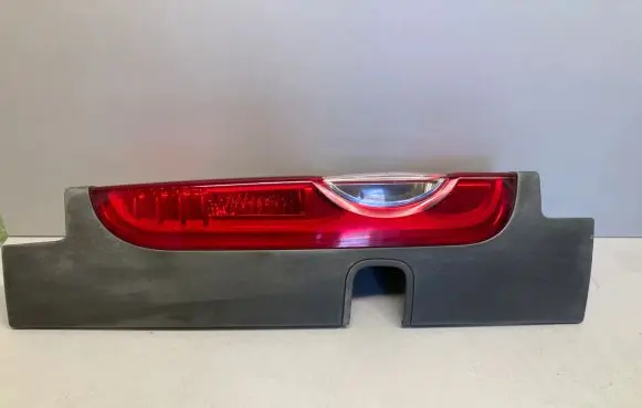 Renault Trafic II (X83) Rear/tail lights 938577122