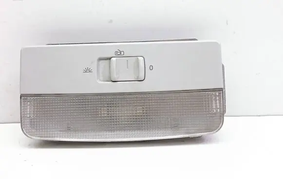 Volkswagen Golf IV Front seat light 6Q0947105F 0887000 PA66MD40