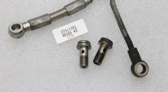 Alfa Romeo Giulietta Turbo turbocharger oiling pipe/hose 55233136