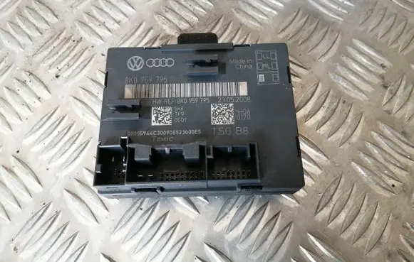Audi A4 S4 B8 8K Door control unit/module 8K0959795