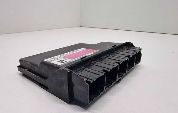 Ford Focus Engine control unit/module 1S7T15K600BE