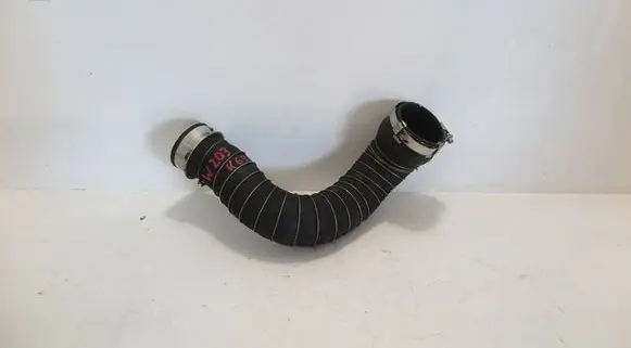 Mercedes-Benz C W203 Intercooler hose/pipe 