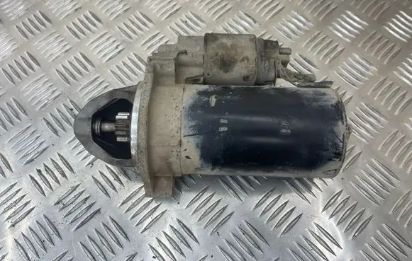 Mercedes-Benz E W211 Starter motor 0001109250