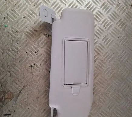 Citroen C4 Cactus Sun visor