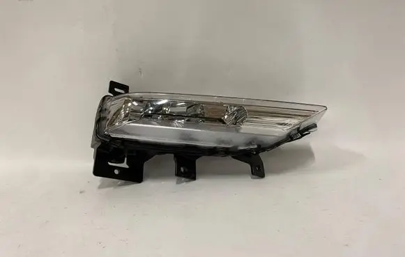 Infiniti Q30 Front fog light 90067652