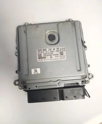 Mercedes-Benz Vito Viano W639 Engine control unit/module A6461500400 1039S28922 0281015922