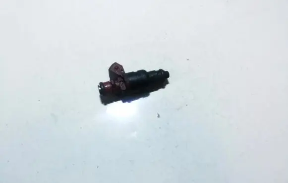 Mercedes-Benz E W210 Fuel injector 0000788523