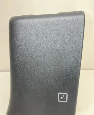 Chrysler Pacifica (B) pillar trim (bottom) 5RH63DX9AH F02344090BLR 6332180