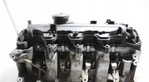 Renault Clio III Engine head 