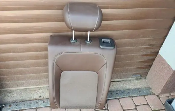 Opel Insignia B Rear seat 82502112225412224