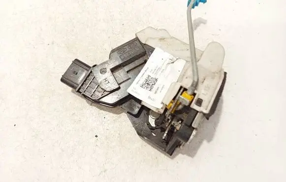 KIA Rio Rear door lock