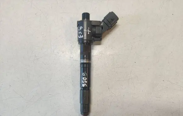 Volvo XC60 Fuel injector 31405404 005105S51405 VEA132370010AAB
